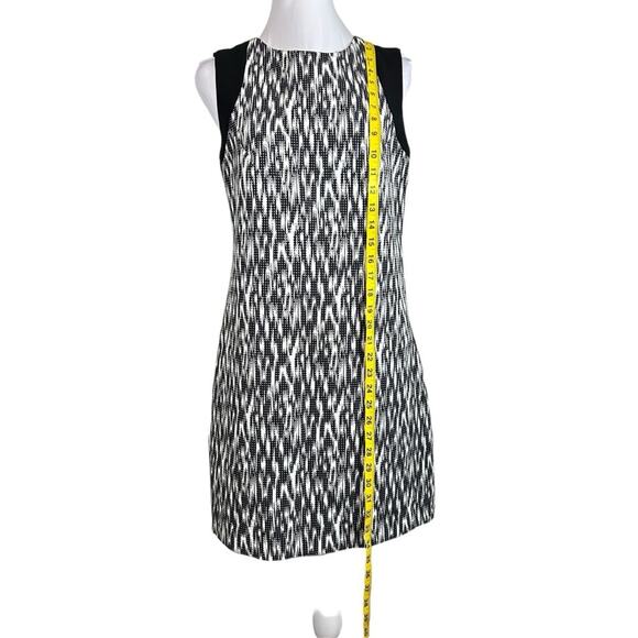 Trina Turk Dress Womens Size 4 Black White Mini Sheath Sleeveless Classic Chic - Picture 10 of 12